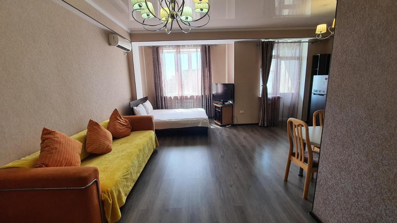 Orange Apartment With Panoramic View Bişkek Dış mekan fotoğraf
